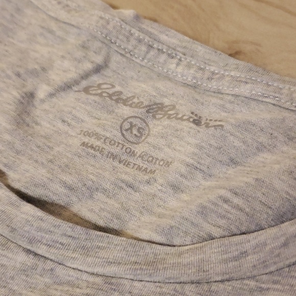3/$20 Eddie Bauer Short Sleeve Tee Shirt NEW XS - Picture 3 of 4